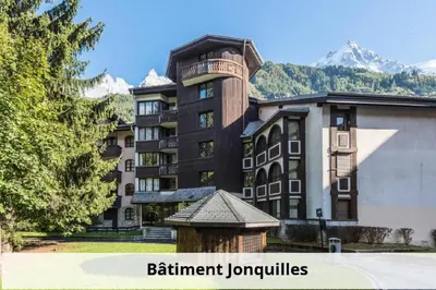 a building with a bird house in front of it at L'Aiguille - maeva Home - Appartement 2 pièces 5 personnes Confort MAE-2592 in Chamonix-Mont-Blanc