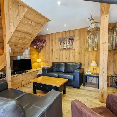 Chalet lumineux à Flaine avec garage et grand salon - FR-1-425-210