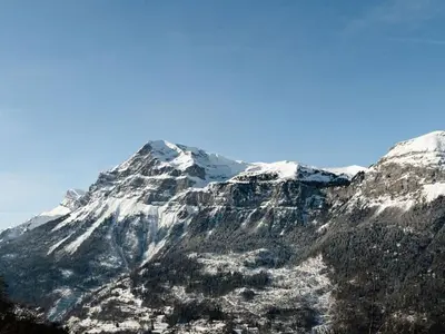 a mountain with snow on it with at Studio 4 pers, skis aux pieds, lave-vaisselle, lave-linge, balcon - FR-1-572-299 in Arâches-la-Frasse