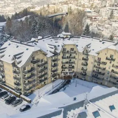 Parfait pour 6 personnes au pied des télécabines