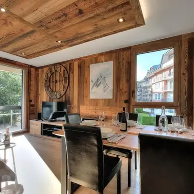 Appartement familial au pied de la télécabine 4*