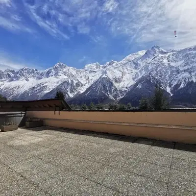 Betulle - 2bedroom - Patio facing Mont-Blanc range